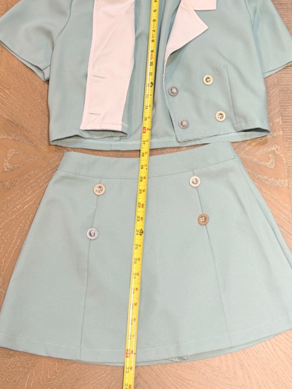 Mint Green Two-Piece Skirt Set w/ White Collar – Retro Style - Picture 4 of 10